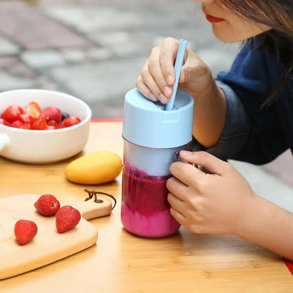 Crusher Juicer - Mug Shaped Portable Blender With Straw